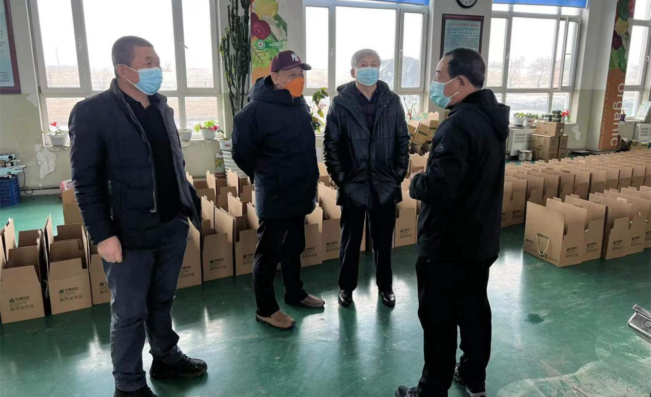 9.集团副董事长走访乐鱼电子,乐鱼电子(中国)农业_副本.png