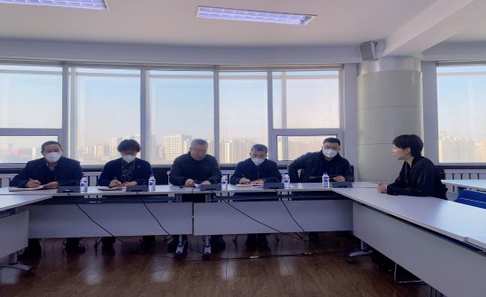 3朝阳区人大常委会副主任韩希光一行莅临乐鱼电子,乐鱼电子(中国)集团视察调研_副本.jpg