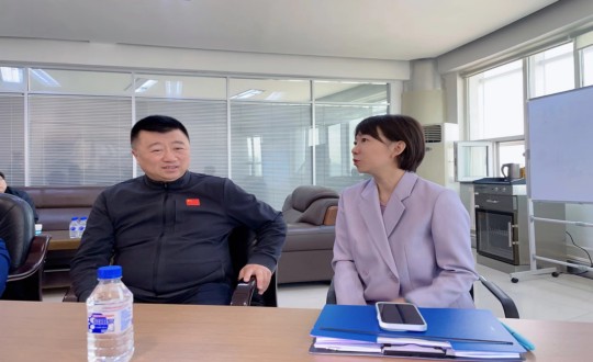 3.解总接待朝阳区委领导走访调研_副本.jpg