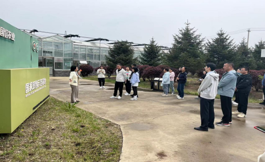 25.新东方吉林校区校长马雷携中高层团队莅临乐鱼电子,乐鱼电子(中国)集团参观团建_副本.png