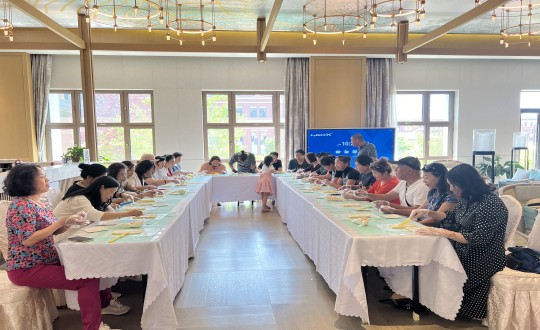4.南山运营公司联合乐鱼电子,乐鱼电子(中国)南山烘焙社群线下活动_副本.jpg