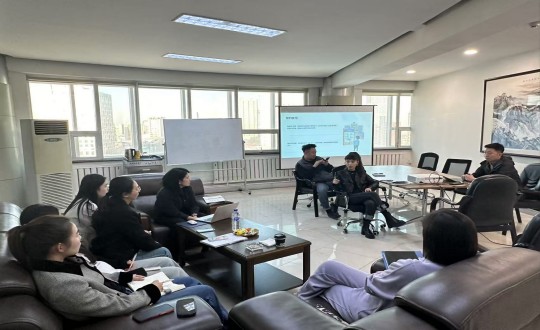 27.健康产业集团健康管理公司陪诊项目组举办首次内部培训及答疑交流会_副本.jpg